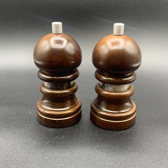 Set of Brown Wood Salt & Pepper Mills Acrylic Clear Middle Brush Silver Knobs - Picture 2 of 9